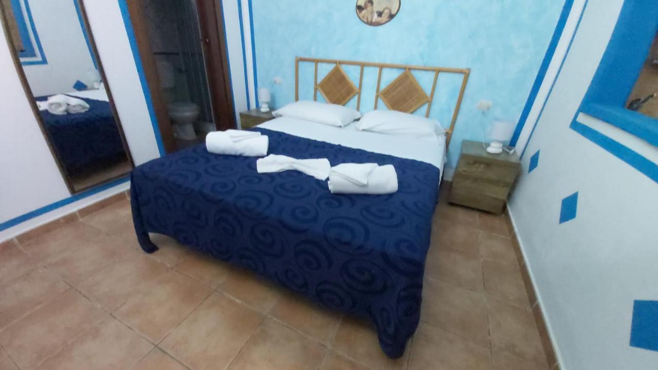 Residence Il Castello Lampedusa Bagian luar foto