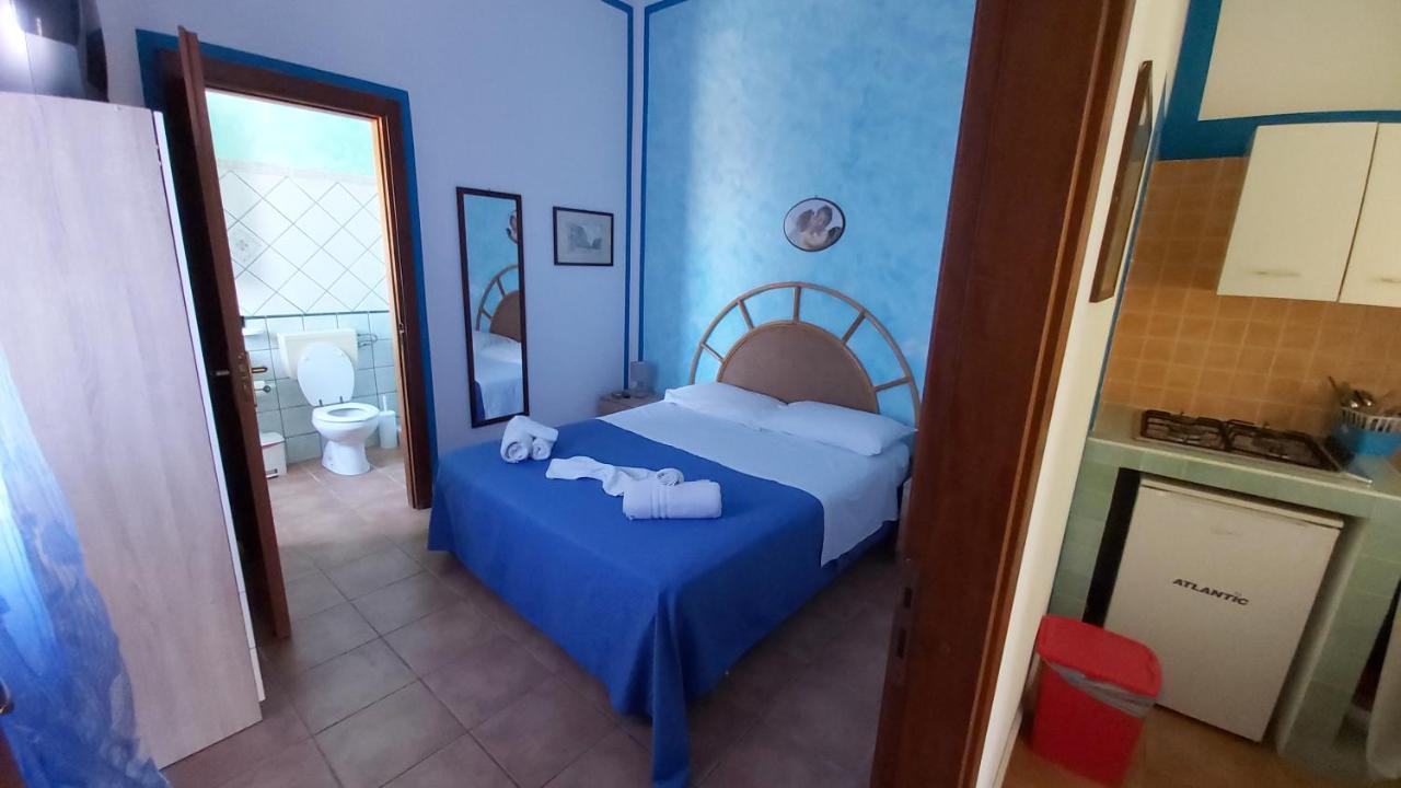 Residence Il Castello Lampedusa Ruang foto