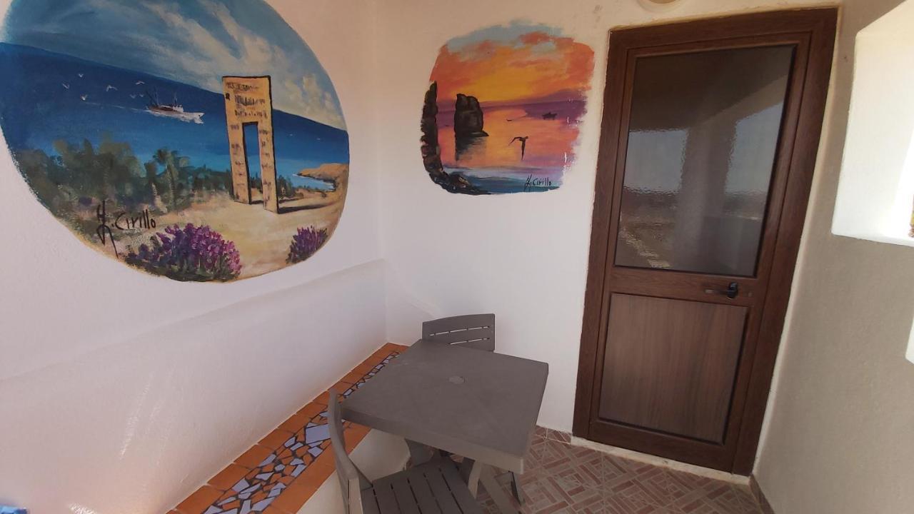 Residence Il Castello Lampedusa Bagian luar foto